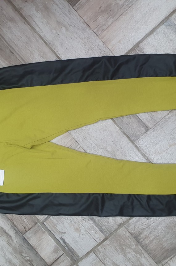 	Warp Zone pamut Leggings bőrbetétes