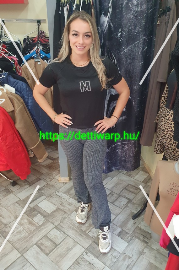 Missq köves póló